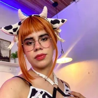 emma_cut3_ webcam