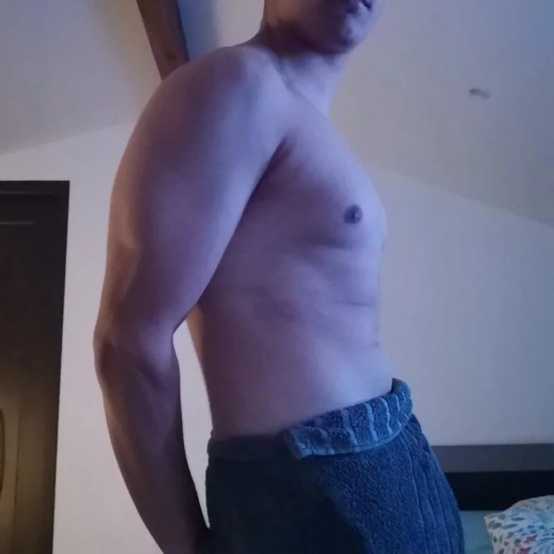 Little_teen_horny profile photo
