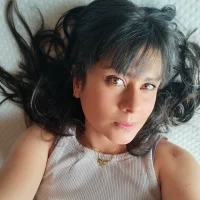 รูปอวาตาร์ของ Lyonette_reading1