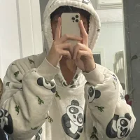 UrTwinkky's Avatar Photo