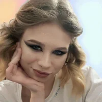 صورة أفاتار Ivy_Allen