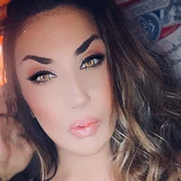 Italianbeauty2719's Profile Pic