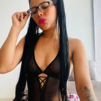 Lizz_19's Profile Pic