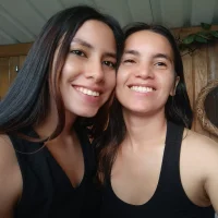 Gambar Avatar Emily_and_Soffy