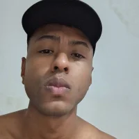 Luizhusss's Profile Pic