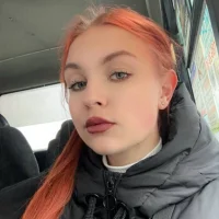 OlifaLande's Profile Pic