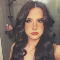 lolagracelux's Profile Pic