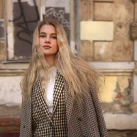 Gambar Profil LouieOren