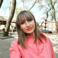 LolaNelsons's Profile Pic