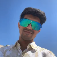 zxcvgf12300