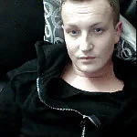 domino3's Avatar Photo