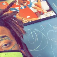 keepingmyselfhappy's Profile Pic