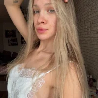 dasha_miayy এর প্রোফাইল ছবি