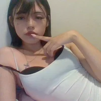 sensitivehoee's Profile Pic