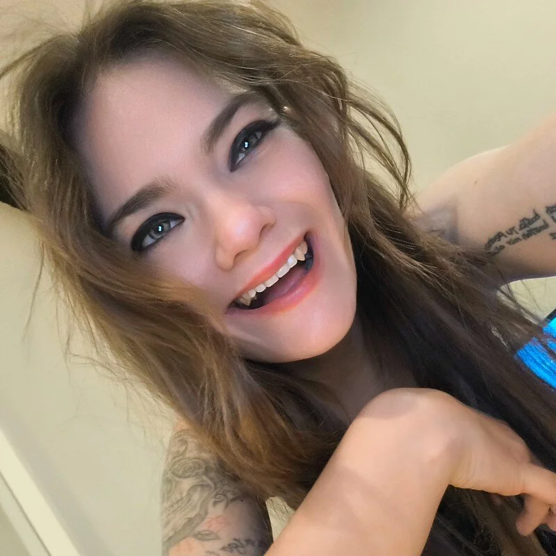 Junani2231 Stripchat profile image