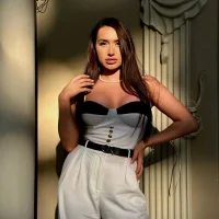 LunaBerry's Avatar Pic