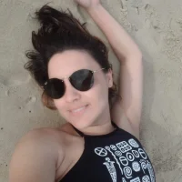 תמונת אוואטר של NinaSavagee