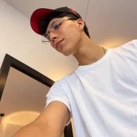 Slika avatara modela Nikolay_Gregori
