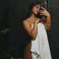 miley_aline's Profile Pic