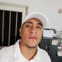 Andresreyes2000 Φωτ, Προφίλ