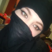 chelly_oos's Profile Pic