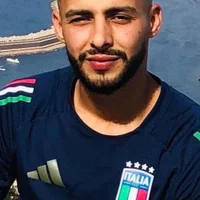 Walid31197 Adlı Modelin Avatarı