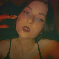 Chloe_Cherrys