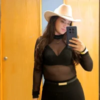 TherezaLarson webcam