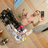 Delondelon23's Avatar Pic