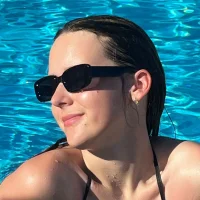 AlishaBrookss's Profile Pic