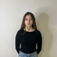 LynEsten's Profile Pic