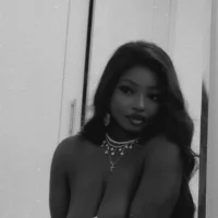 katarina_jay Adlı Modelin Avatarı