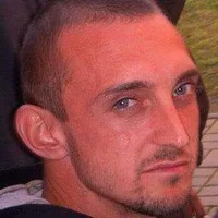 mirawisni86's Offline Chat Room