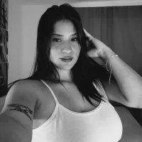 Tiiana_wils Φωτ, Προφίλ