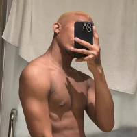 AlexisHub03 model avatar