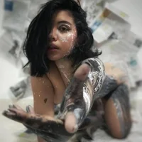 P_A_U_L_I_N_A_ 头像图片