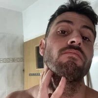 Warningcouple123 Profilový obrázek