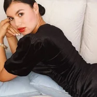 Ema_Larson Immagine Avatar