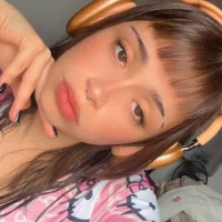 Kittymeow_ model avatar