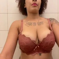 poisonivy39's Profile Pic