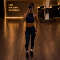 Профилна снимка на Jhennyferedu_