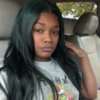 รูปโปรไฟ ล์ของ yourfavvebonyy