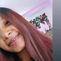 lauraesther's Profile Pic