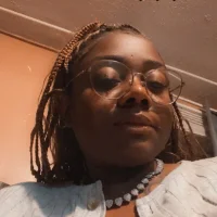 thicknwet33's Profile Pic