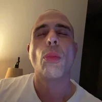 9incockthroatit's Avatar Photo