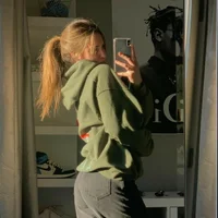 Christal_4U's Profile Pic