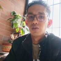 gualoem28's Avatar Pic