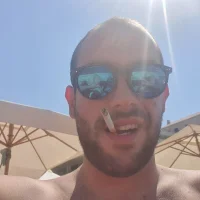 Macaburijo's Avatar Photo