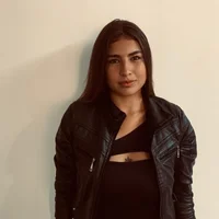 Ashly_Benet's Avatar Photo