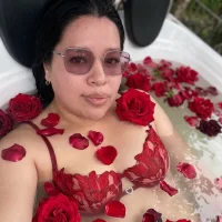lovelipsbig1's Avatar Pic